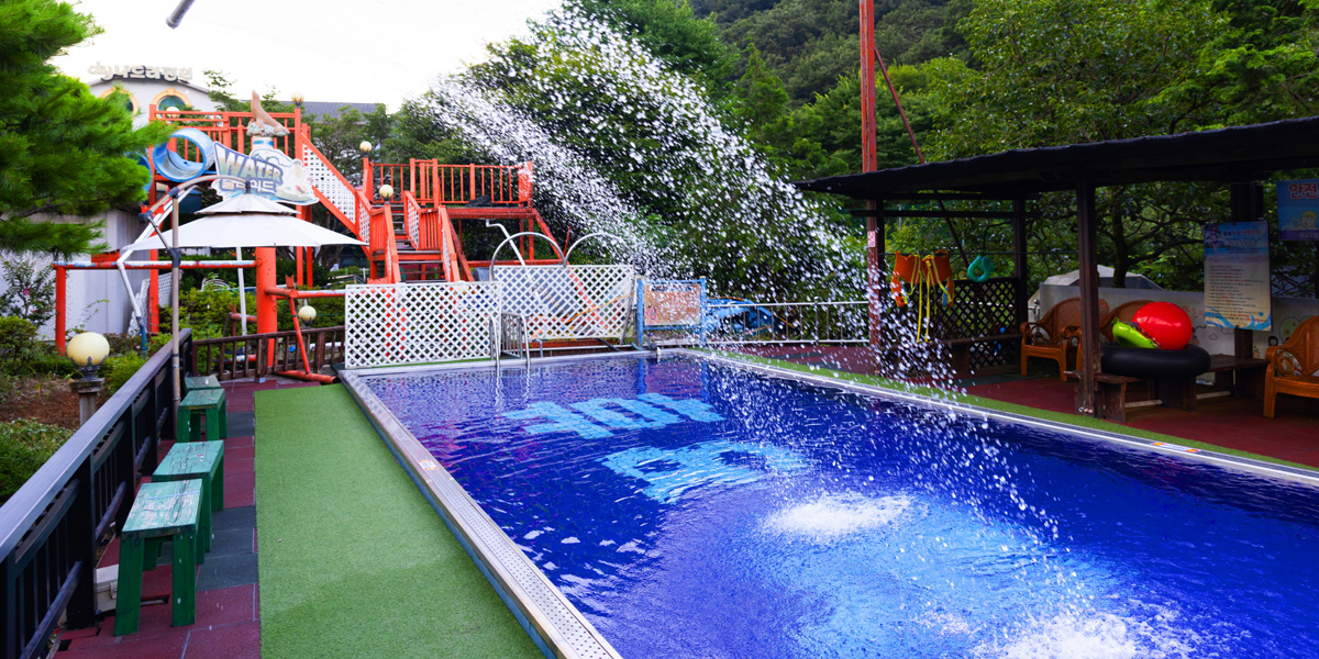 �ܺ� ������